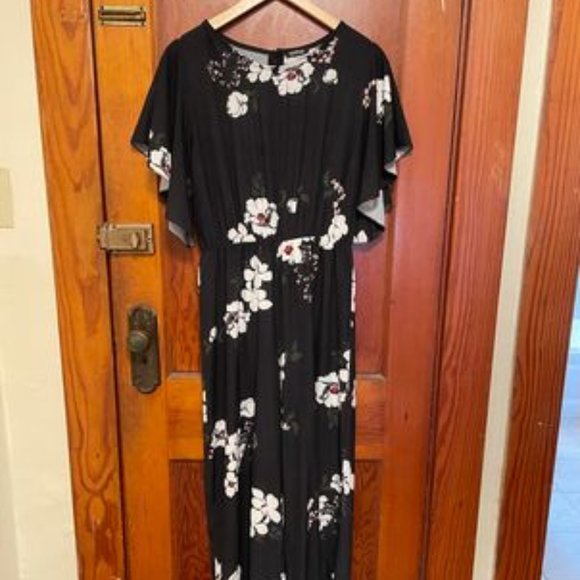 Worn Once, Boohoo Floral Angel Sleeve Jumpsuit - Picture 4 of 10